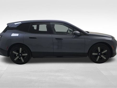 Certified 2024 BMW iX xDrive50 w/ Sport Package AWD/4WD image 10