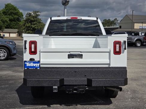 New 2026 Ford F250 XL w/ XL Chrome Package RWD image 9