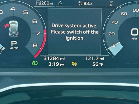 Used 2024 Audi Q3 2.0T Premium image 25