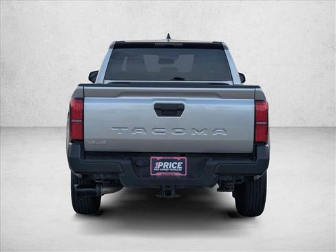 Used 2025 Toyota Tacoma SR AWD/4WD image 7