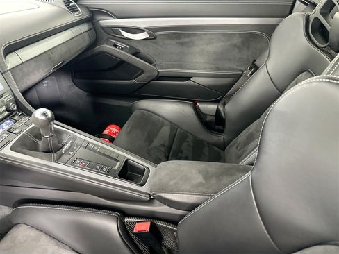 Certified 2020 Porsche 718 Cayman GT4 image 27