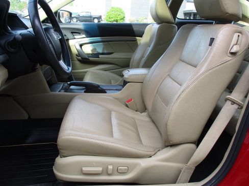 Used 2012 Honda Accord EX-L image 17