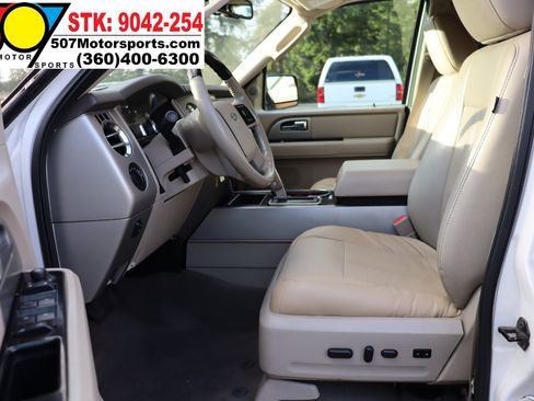 Used 2012 Ford Expedition EL Limited image 12