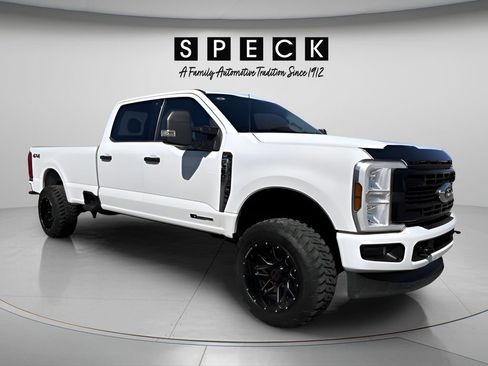 Used 2024 Ford F350 XLT AWD/4WD image 7