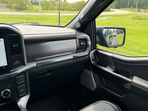 Used 2025 Ford F150 Platinum w/ Equipment Group 702A High AWD/4WD image 32