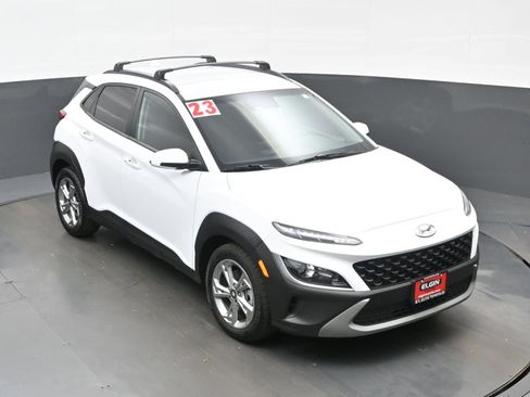 Used 2023 Hyundai Kona SEL AWD/4WD image 39