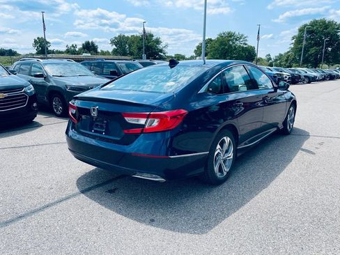 Used 2018 Honda Accord EX image 6