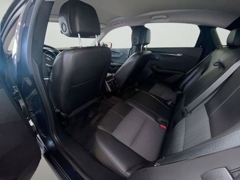 Used 2014 Chevrolet Impala LT FWD image 25