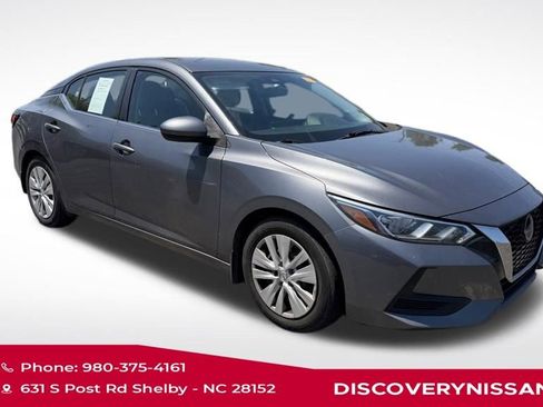 Used 2021 Nissan Sentra S FWD image 2