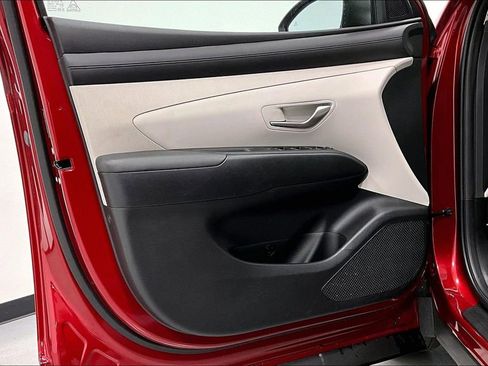 Used 2025 Hyundai Tucson SEL FWD image 22
