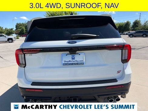 Used 2025 Ford Explorer ST w/ Sun And Sound Package AWD/4WD image 15
