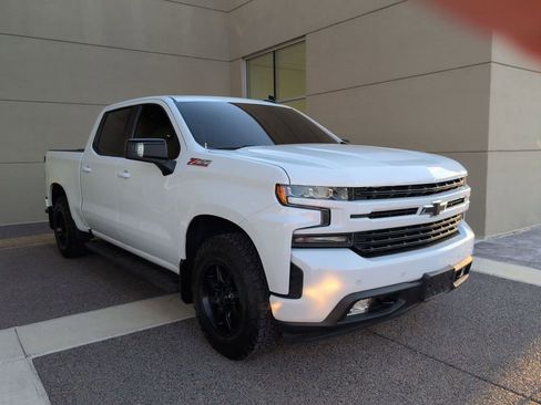 Used 2019 Chevrolet Silverado 1500 RST image 9