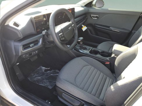 New 2025 Kia K4 EX image 12