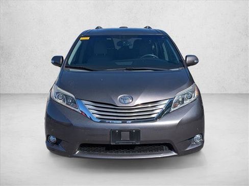 Used 2015 Toyota Sienna Limited Premium AWD/4WD image 3