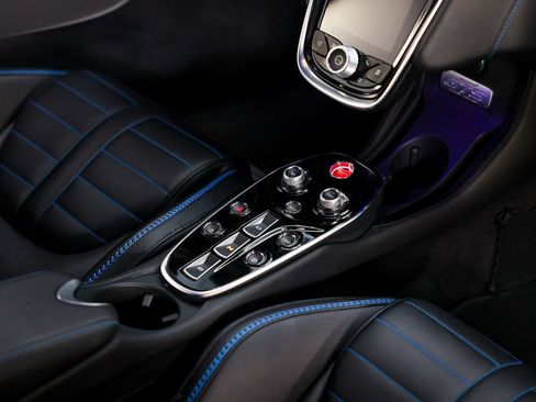 Used 2025 McLaren GTS image 14