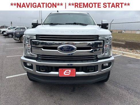 Used 2019 Ford F250 Lariat w/ Lariat Value Package image 2