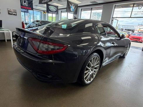 Used 2013 Maserati GranTurismo Sport RWD image 18