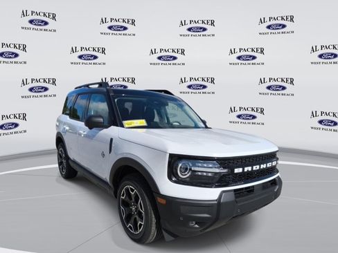New 2026 Ford Bronco Sport Outer Banks w/ Outer Banks Tech Package+ AWD/4WD image 9