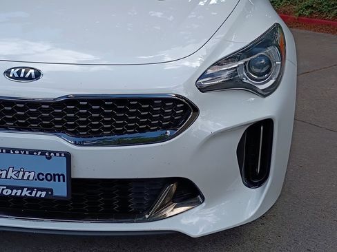 Used 2020 Kia Stinger GT-Line AWD/4WD image 10