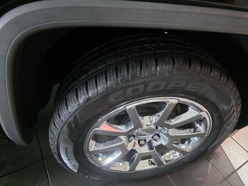 Used 2017 GMC Sierra 1500 Denali AWD/4WD image 42