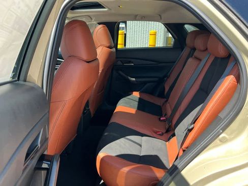 Certified 2025 MAZDA CX-30 Carbon image 17