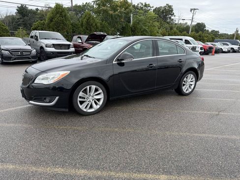 Used 2016 Buick Regal AWD image 1