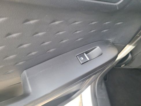 Used 2020 Ford Escape SE Sport image 15