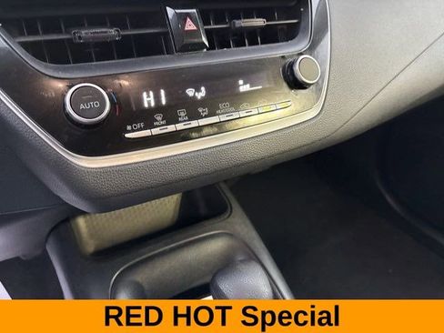 Used 2023 Toyota Corolla LE FWD image 22