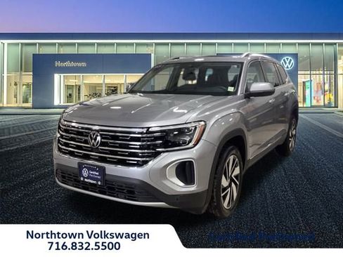 Certified 2025 Volkswagen Atlas SEL image 3