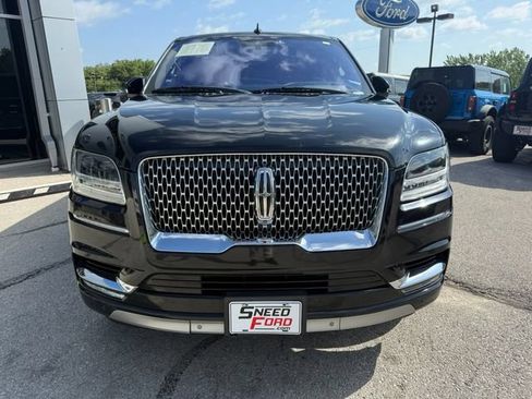 Used 2019 Lincoln Navigator L Reserve AWD/4WD image 2
