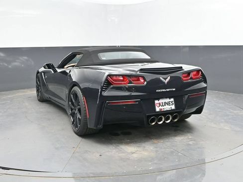Used 2019 Chevrolet Corvette Stingray Convertible w/ 2LT Preferred Equipment Group RWD image 8