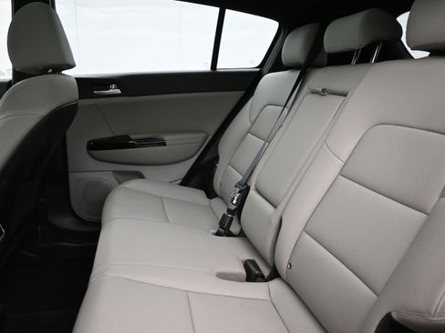 Used 2021 Kia Sportage S w/ S FWD Premium Package image 22