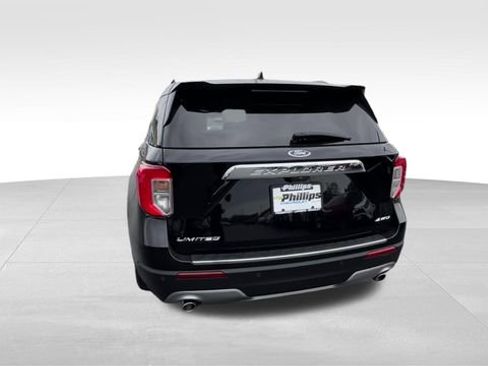 Used 2023 Ford Explorer Limited AWD/4WD image 5