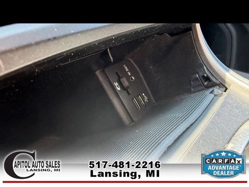 Used 2015 Ford Edge SEL w/ Equipment Group 201A AWD/4WD image 28