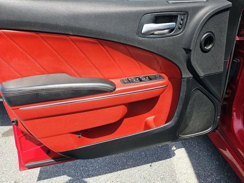 Used 2017 Dodge Charger R/T Scat Pack w/ Dynamics Package RWD image 11