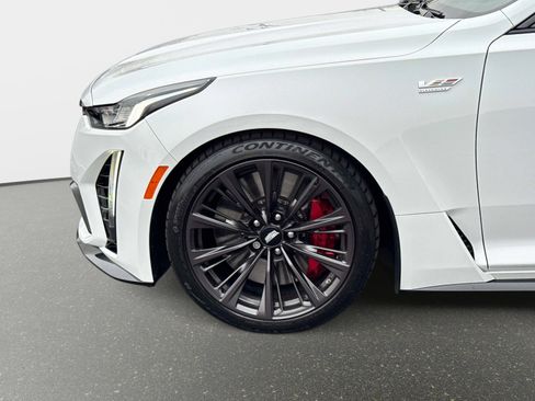 Used 2024 Cadillac CT5 V Blackwing w/ Parking Package image 31