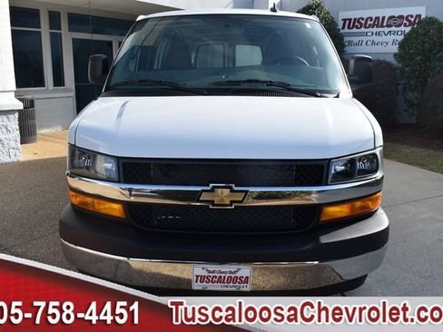 New 2025 Chevrolet Express 2500 Work Van w/ Enhanced Convenience Package image 4