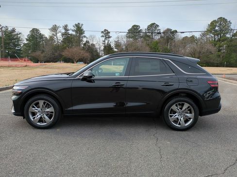 Certified 2024 Genesis GV70 3.5T Sport image 7