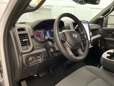 New 2026 RAM 3500 Tradesman AWD/4WD image 16