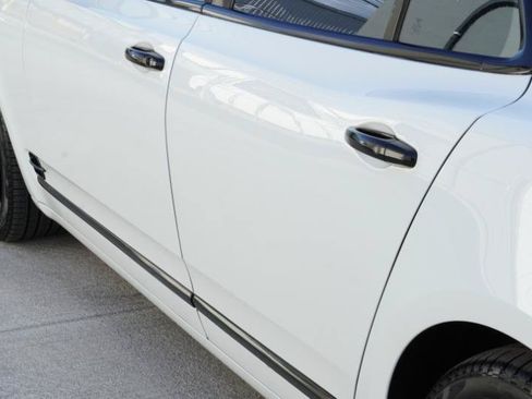 Used 2012 Bentley Mulsanne RWD image 85