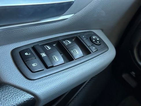 Used 2021 RAM 1500 Big Horn image 18