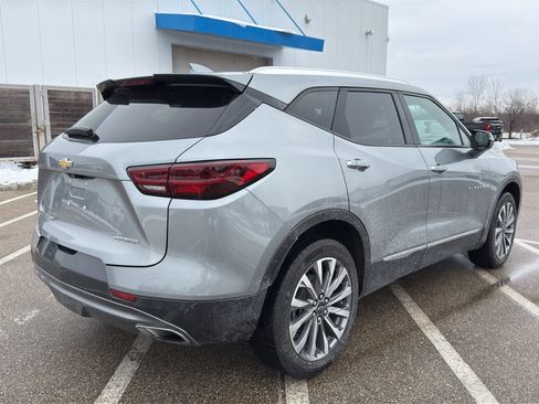 Used 2023 Chevrolet Blazer Premier w/ Driver Confidence II Package image 5