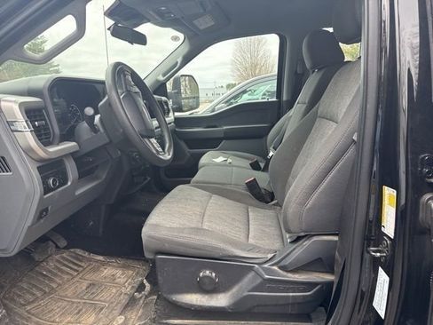 Used 2023 Ford F250 XL w/ STX Appearance Package AWD/4WD image 14