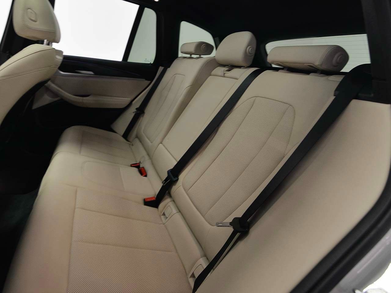 Used 2024 BMW X3 xDrive30i w/ Convenience Package w/ZPA AWD/4WD image 11