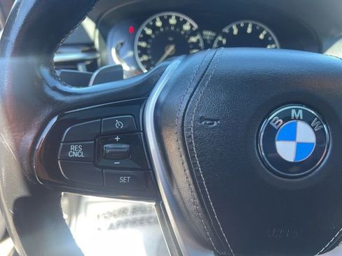 Used 2019 BMW 530i xDrive w/ Convenience Package AWD/4WD image 27