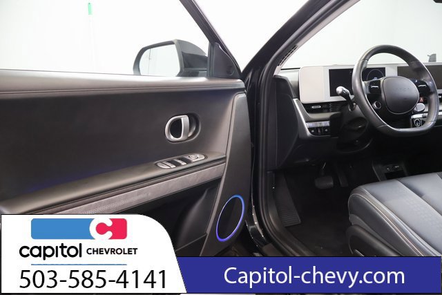 Used 2023 Hyundai Ioniq 5 SEL AWD/4WD image 9