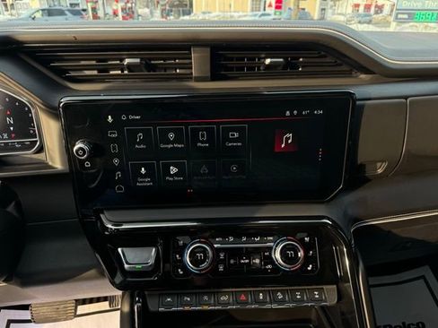 Used 2024 GMC Sierra 1500 AT4X image 22