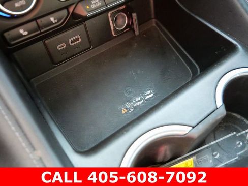 Used 2021 Chevrolet Tahoe LT AWD/4WD image 32