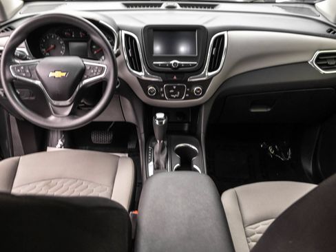 Used 2018 Chevrolet Equinox LS FWD image 30