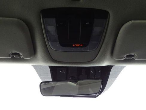 Used 2022 Kia Sorento LX image 29